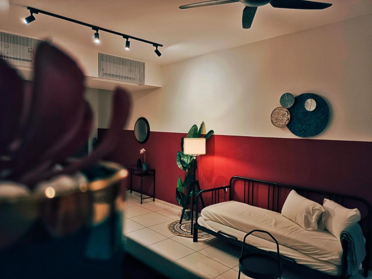 Apartment Beacon Executive 2br At By Wl George Town