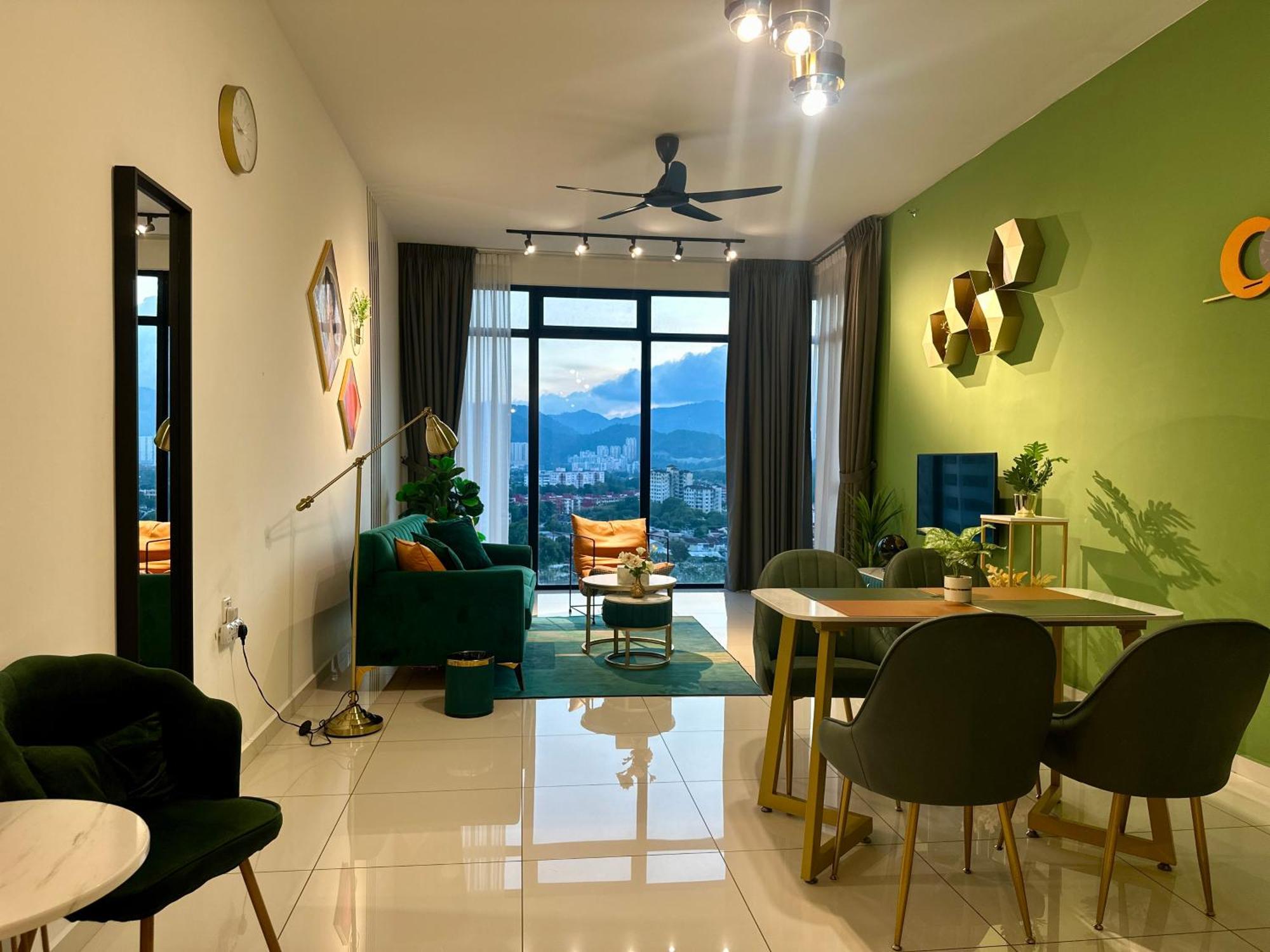 Beacon Executive 2br At By Wl