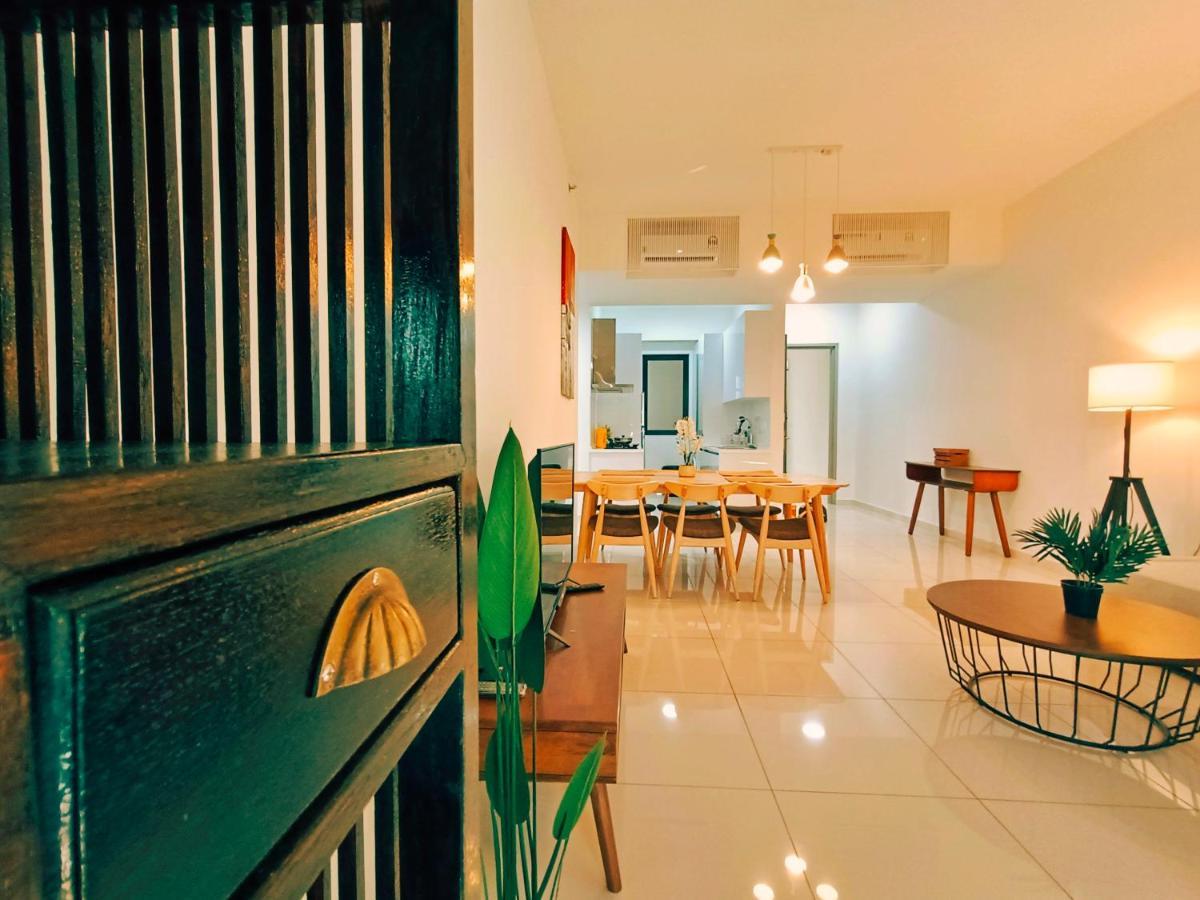Apartment Beacon Executive 2br At By Wl George Town