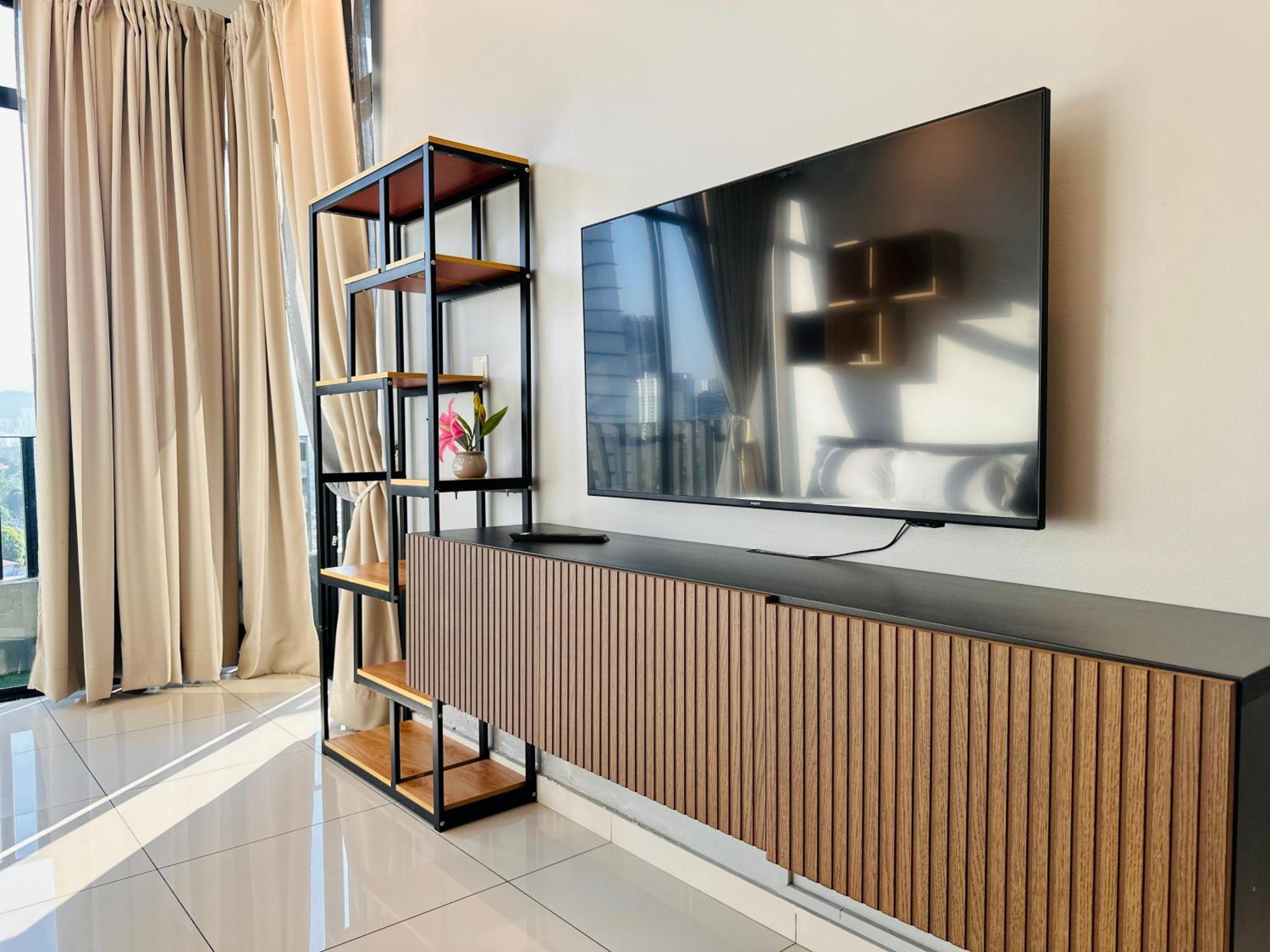 Apartment Beacon Executive 2br At By Wl *