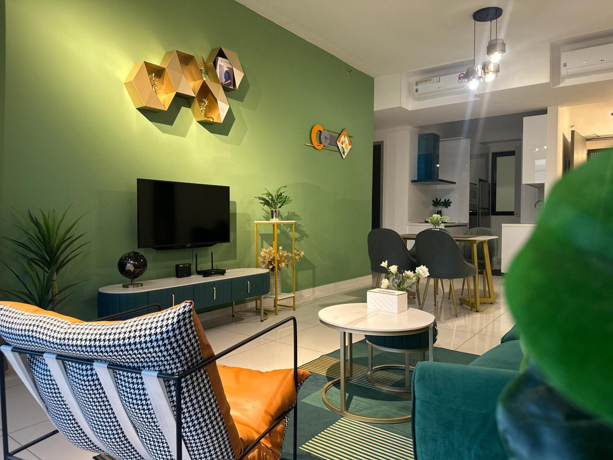Beacon Executive 2br At By Wl Apartment *