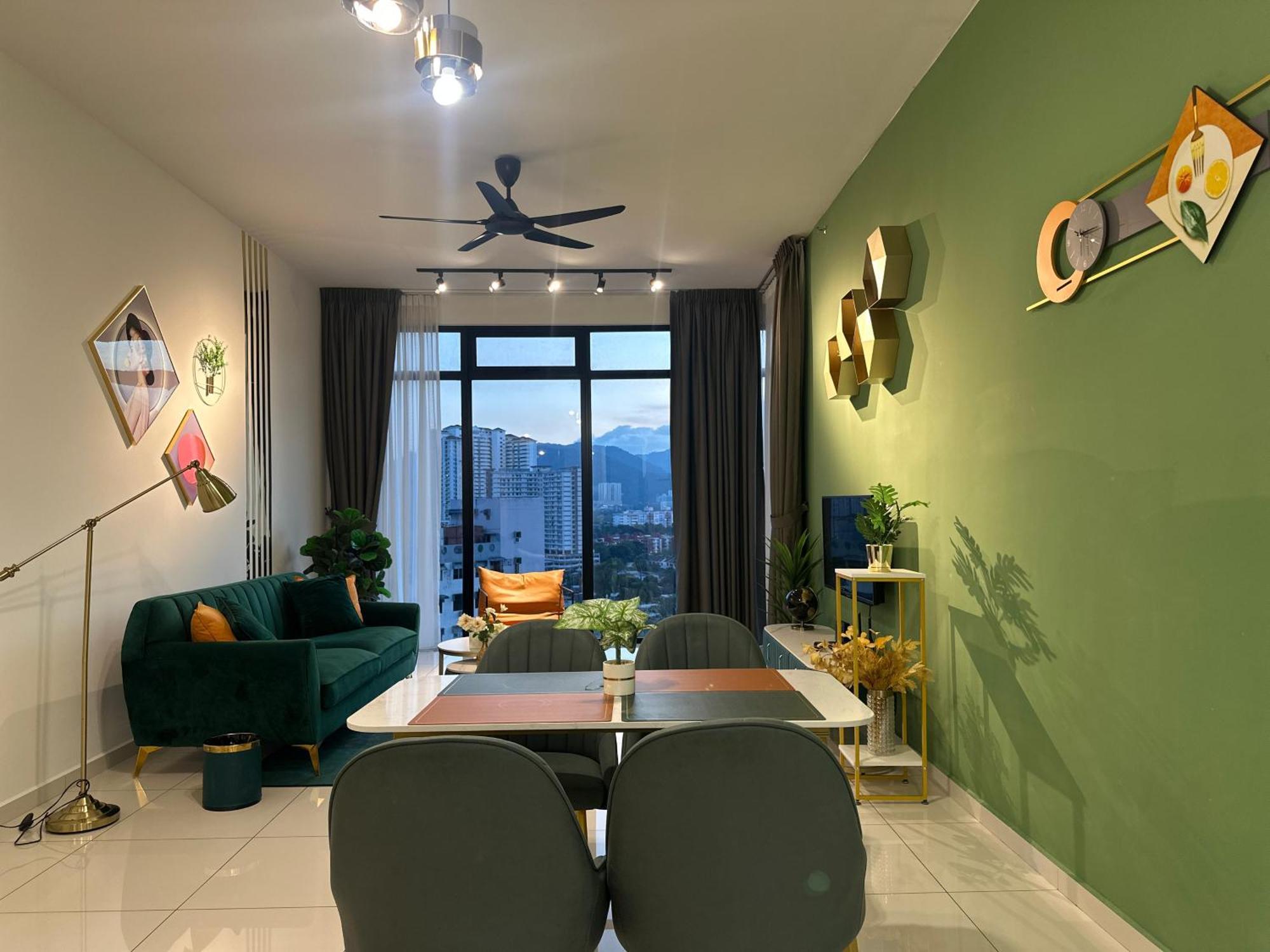 Beacon Executive 2br At By Wl